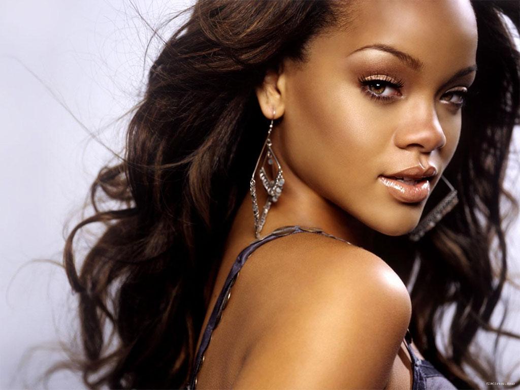 Foto Grafia Livia: Barbados R&B Recording Artist Rihanna HD Wallpaper