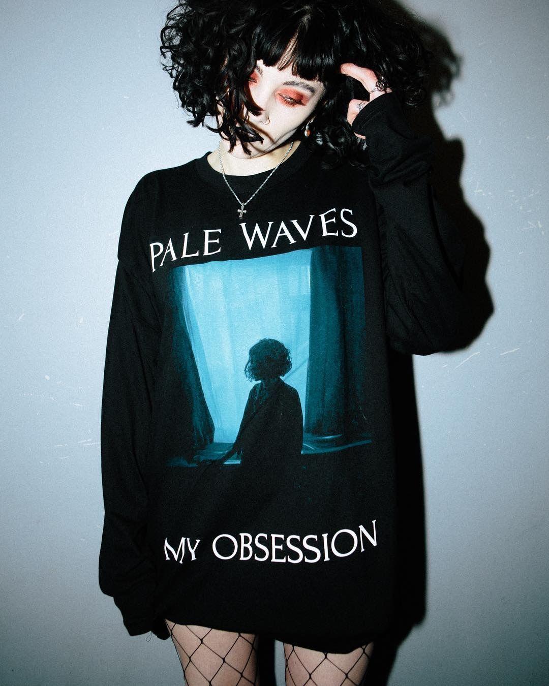 slightly obsessed. Pale waves, Grunge look, Emo outfits