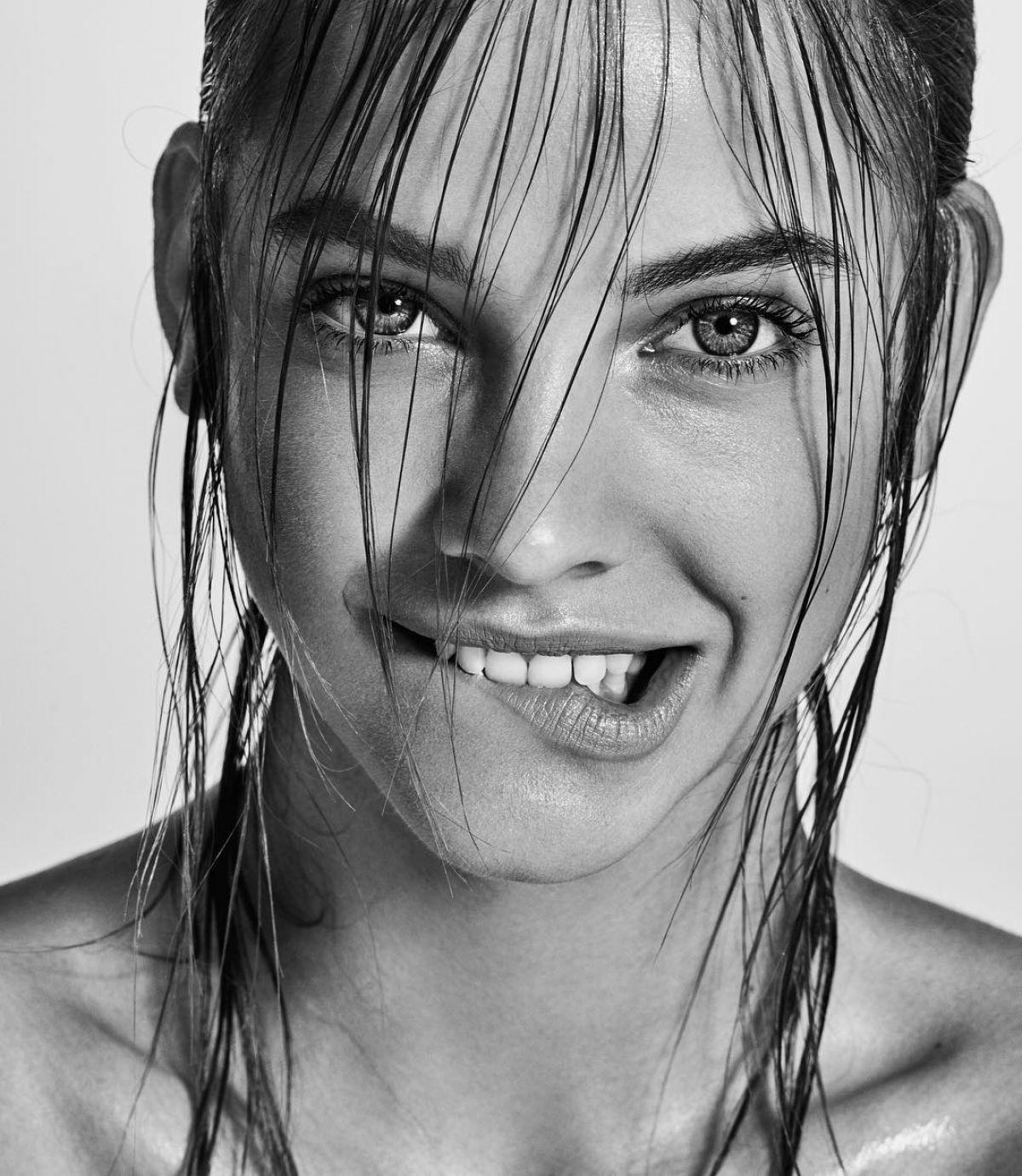 Barbara Palvin Photohoot for Issue Chile Summer 2019