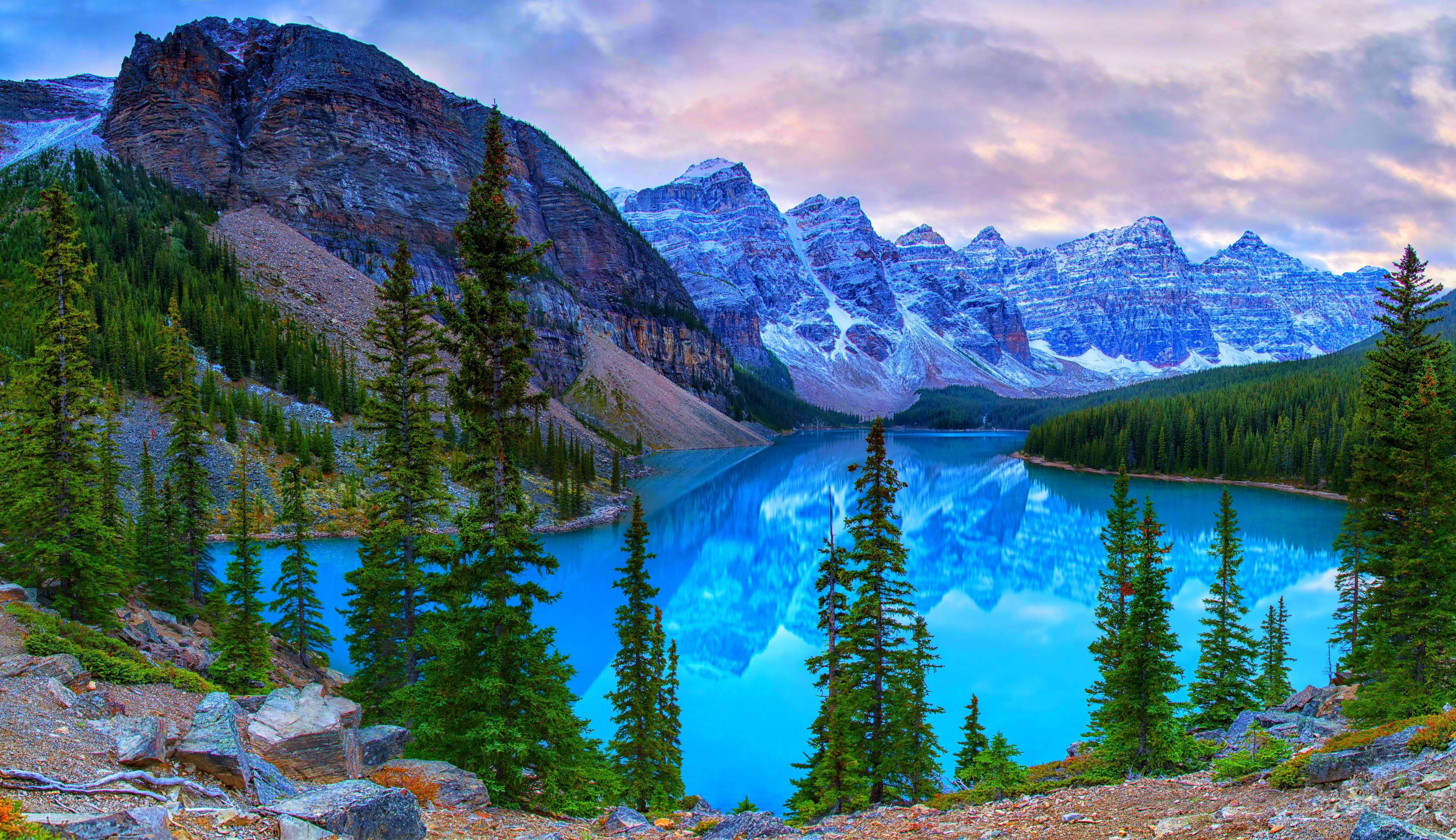 Beautiful Moraine Lake in Banff National Park, Canada 4k Ultra HD