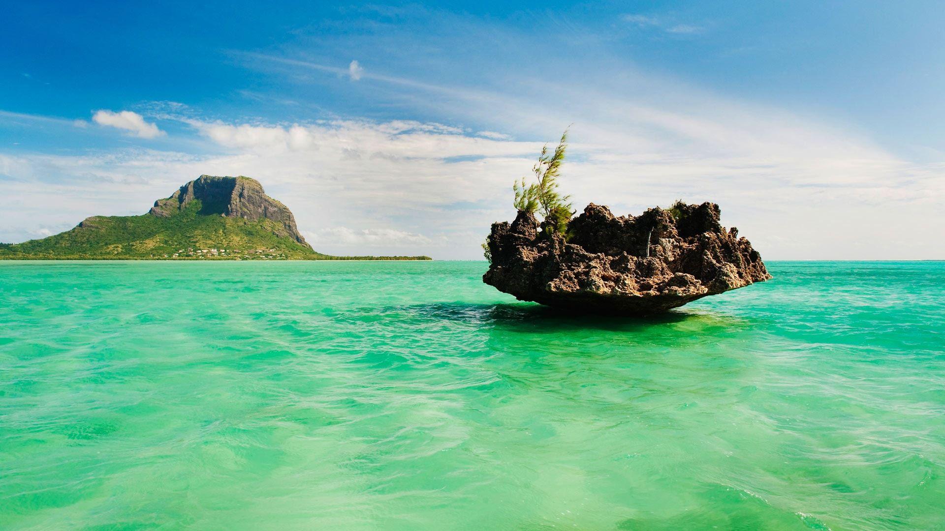 Mauritius Lagoon. Beautiful Places. Mauritius island, Mauritius