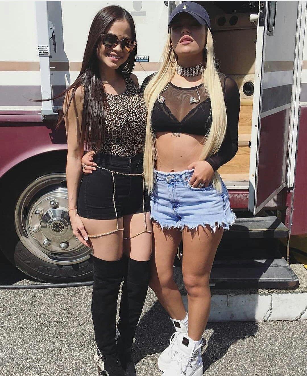 Natti Natasha & Karol g. ❤Loves❤. Summer outfits