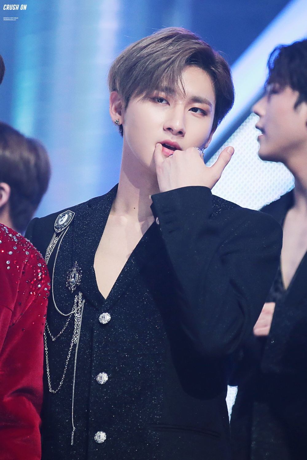 I.M X KPOP Image Board