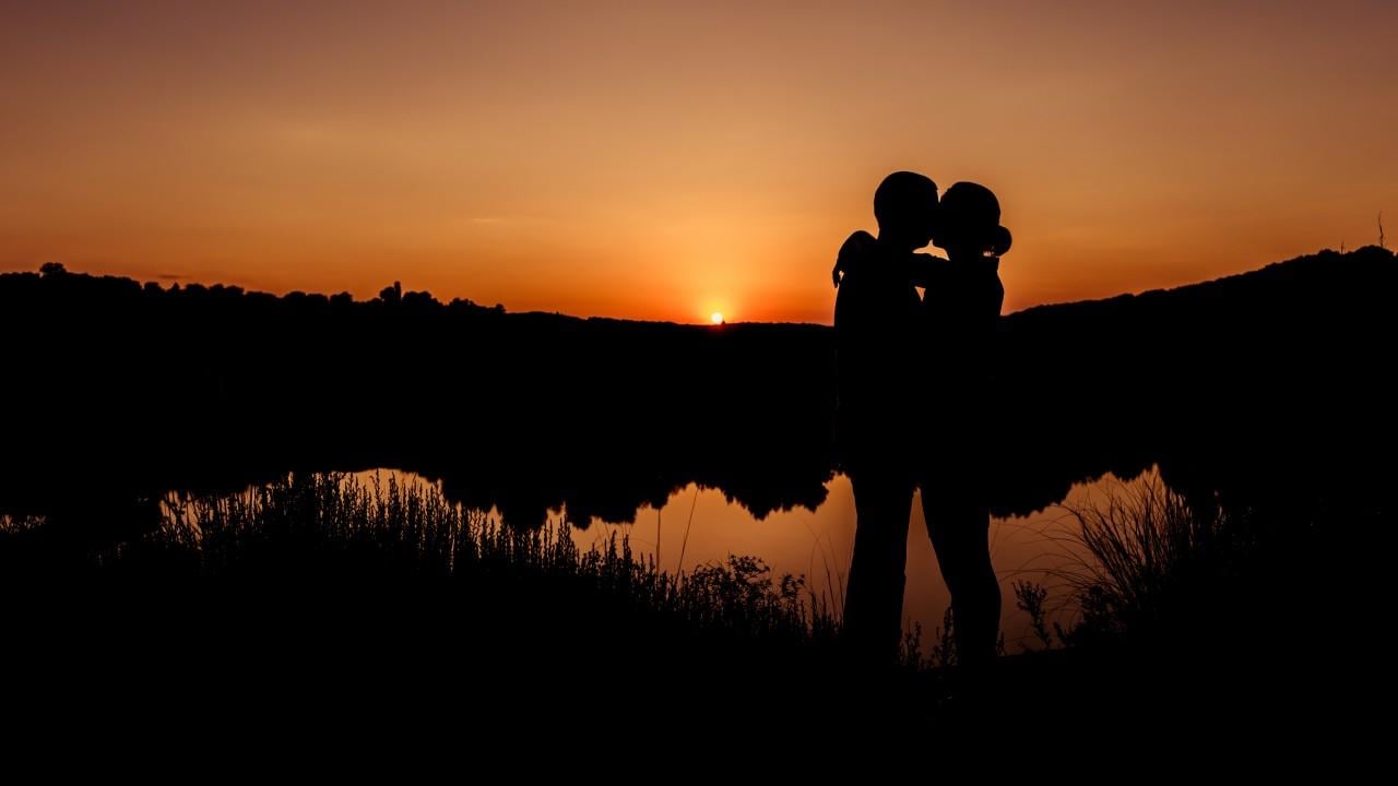Wallpapers Romantic kiss, Couple, Sunset, HD, 5K, Love,