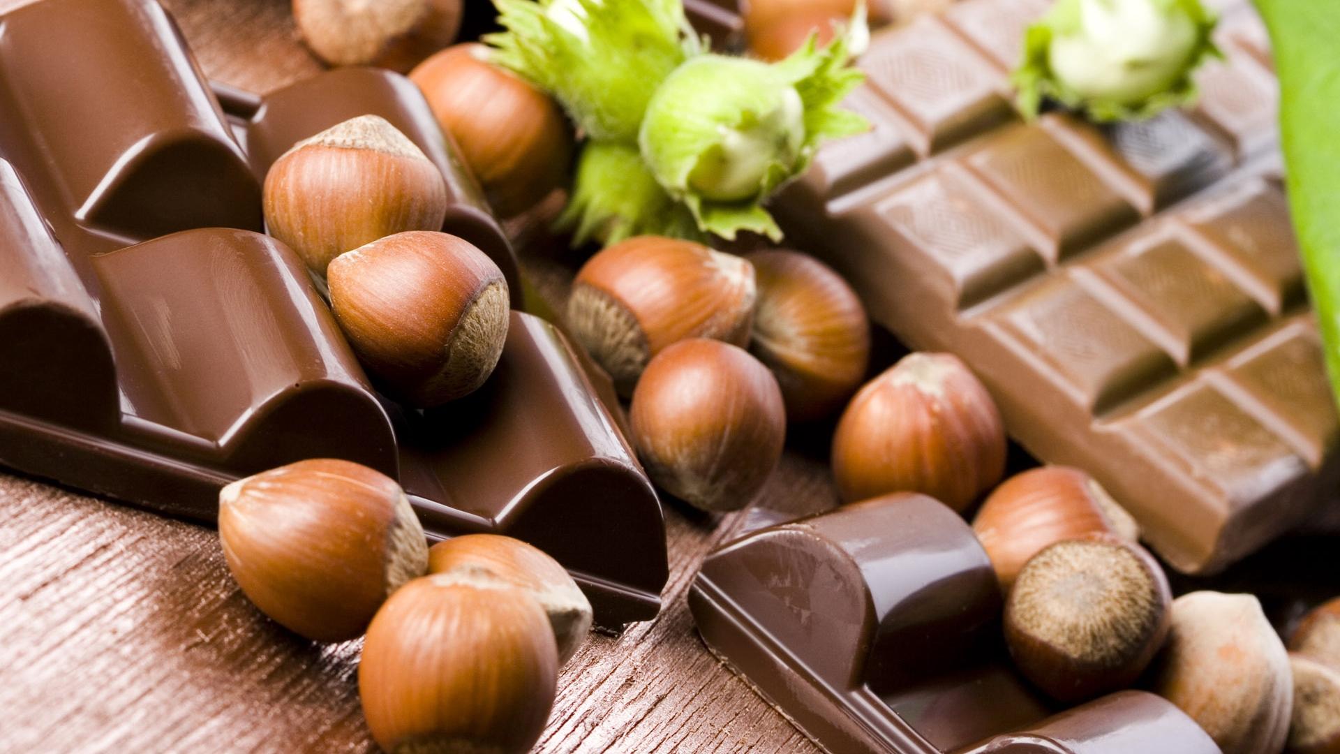 Chocolate Nuts HD Wallpaper