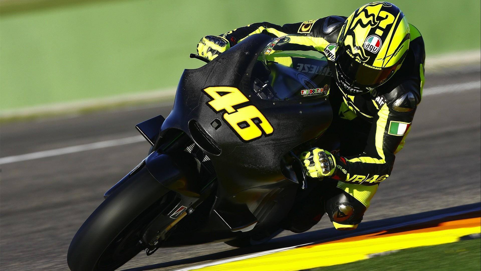 Gp valentino rossi yamaha m1 agv low Wallpaper