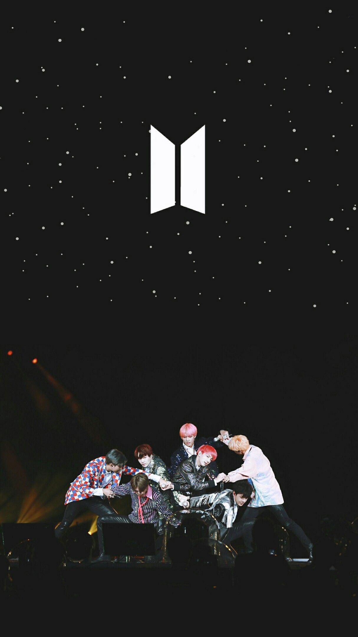 BTS EDITS. BTS WALLPAPERS. BTS LOVE YOURSELF WORLD TOUR in Seoul