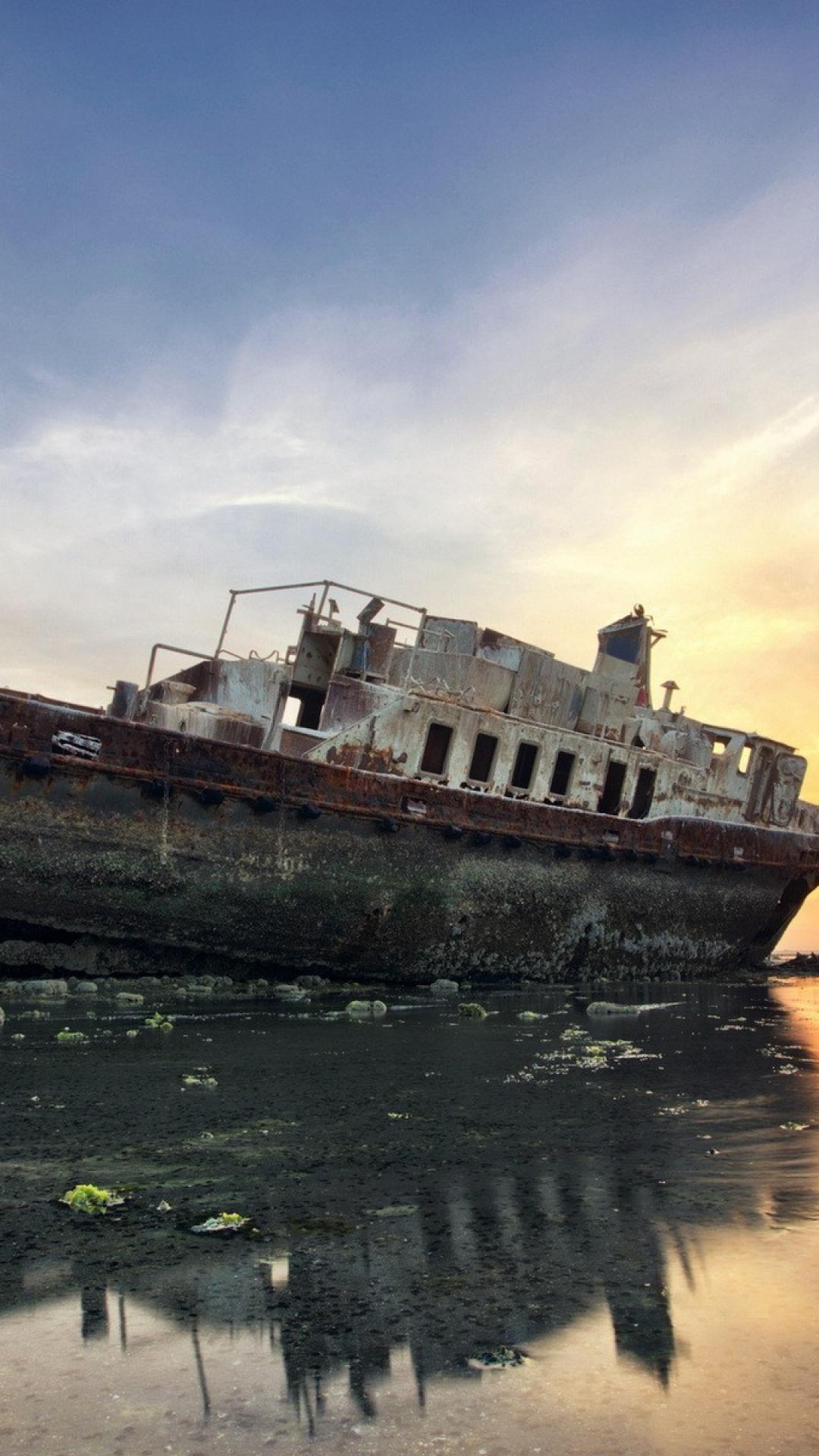 Water ships shipwreck Wallpaper