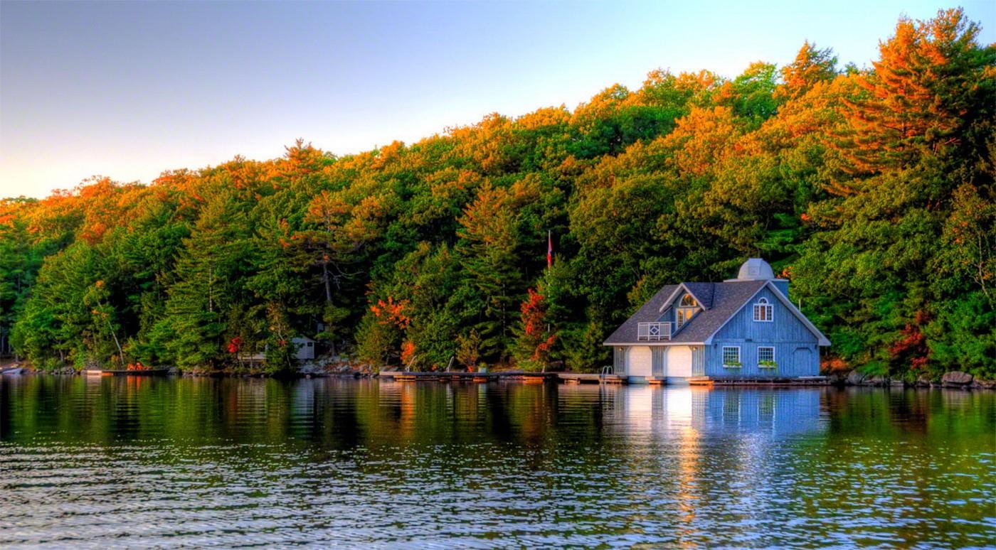 Lakes wallpaper: Perfect Autumn Reflection Mountains Lake