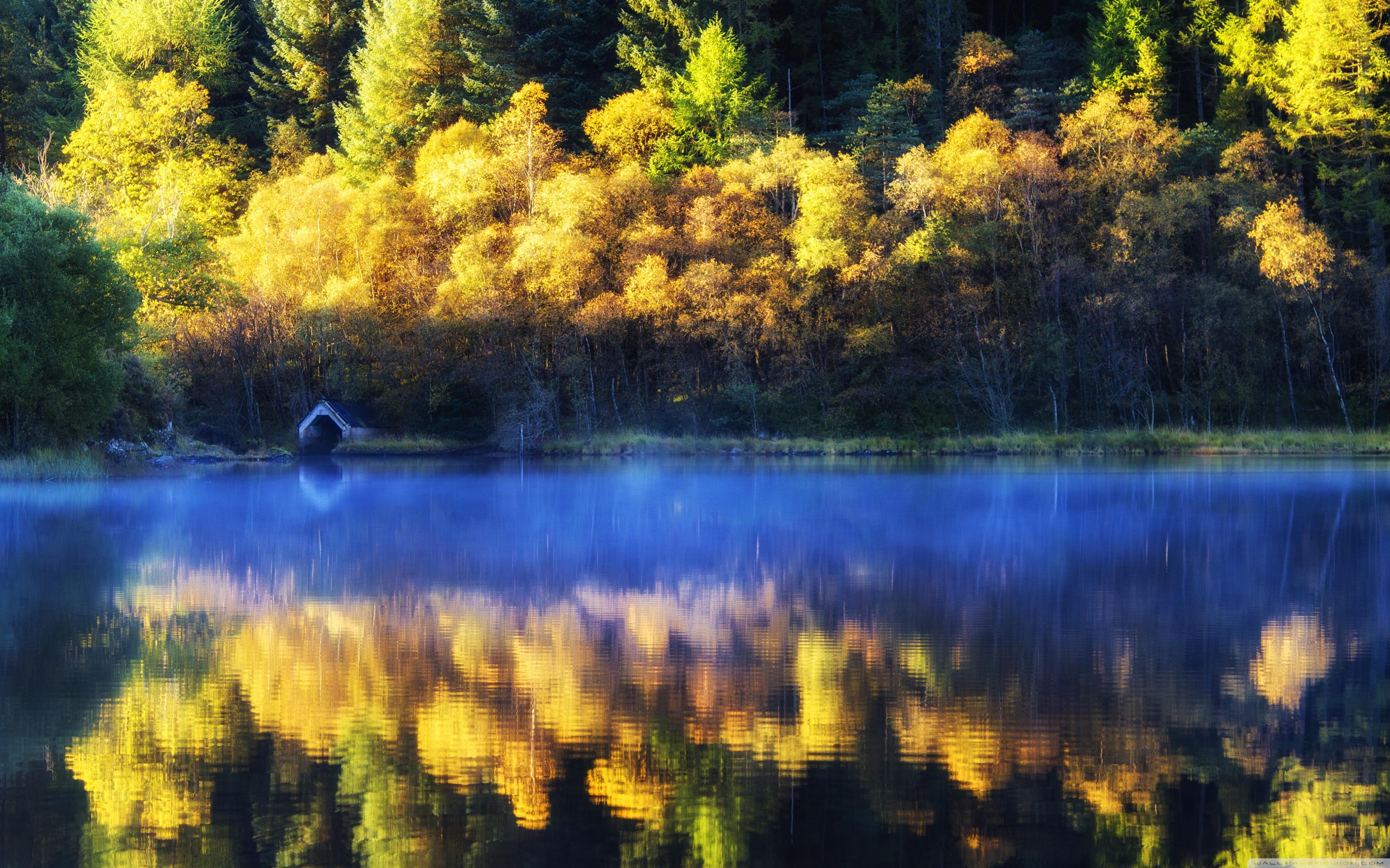 Loch Chon boathouse, Autumn Ultra HD Desktop Background Wallpaper for 4K UHD TV, Widescreen & UltraWide Desktop & Laptop, Tablet