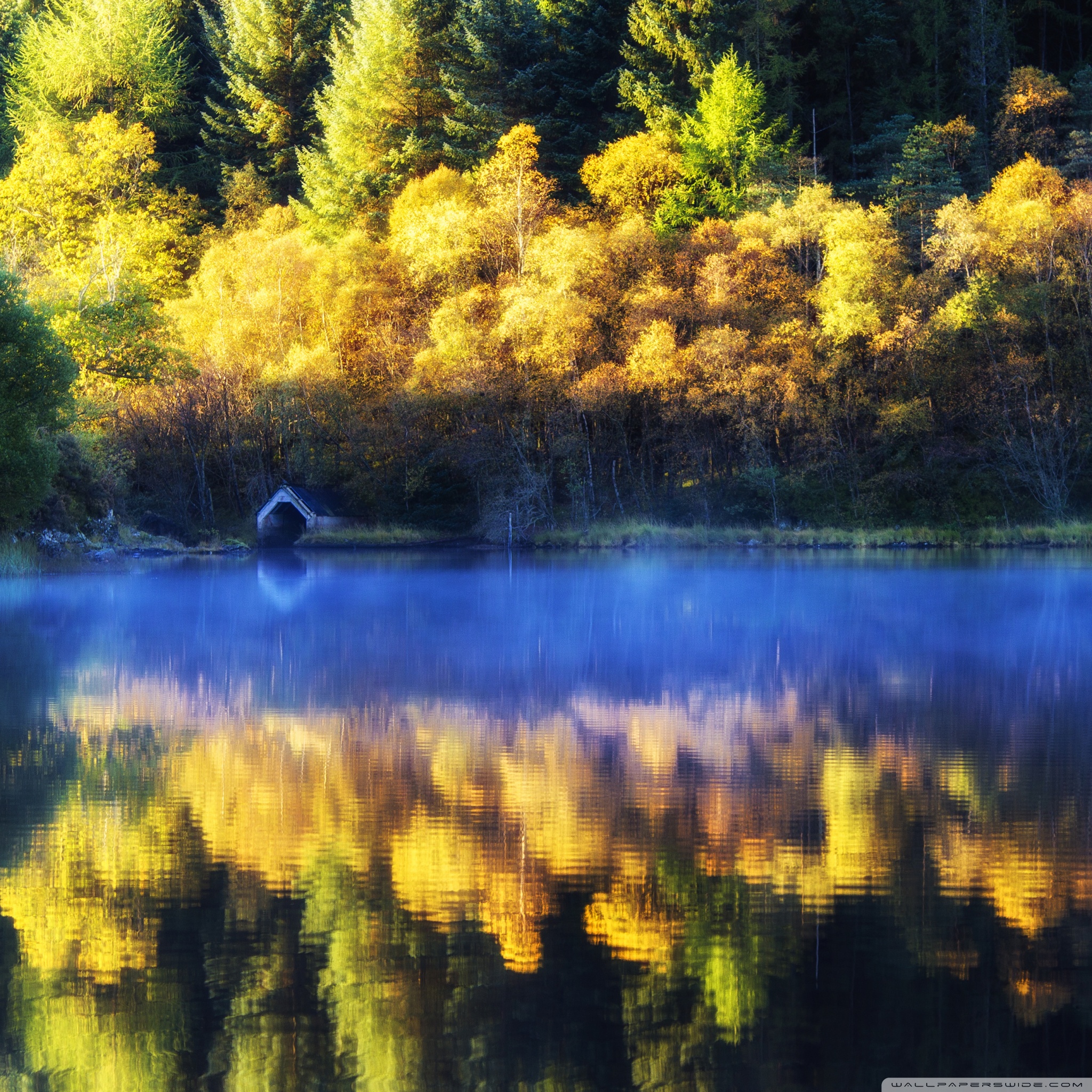 Loch Chon boathouse, Autumn Ultra HD Desktop Background Wallpaper for 4K UHD TV, Widescreen & UltraWide Desktop & Laptop, Tablet