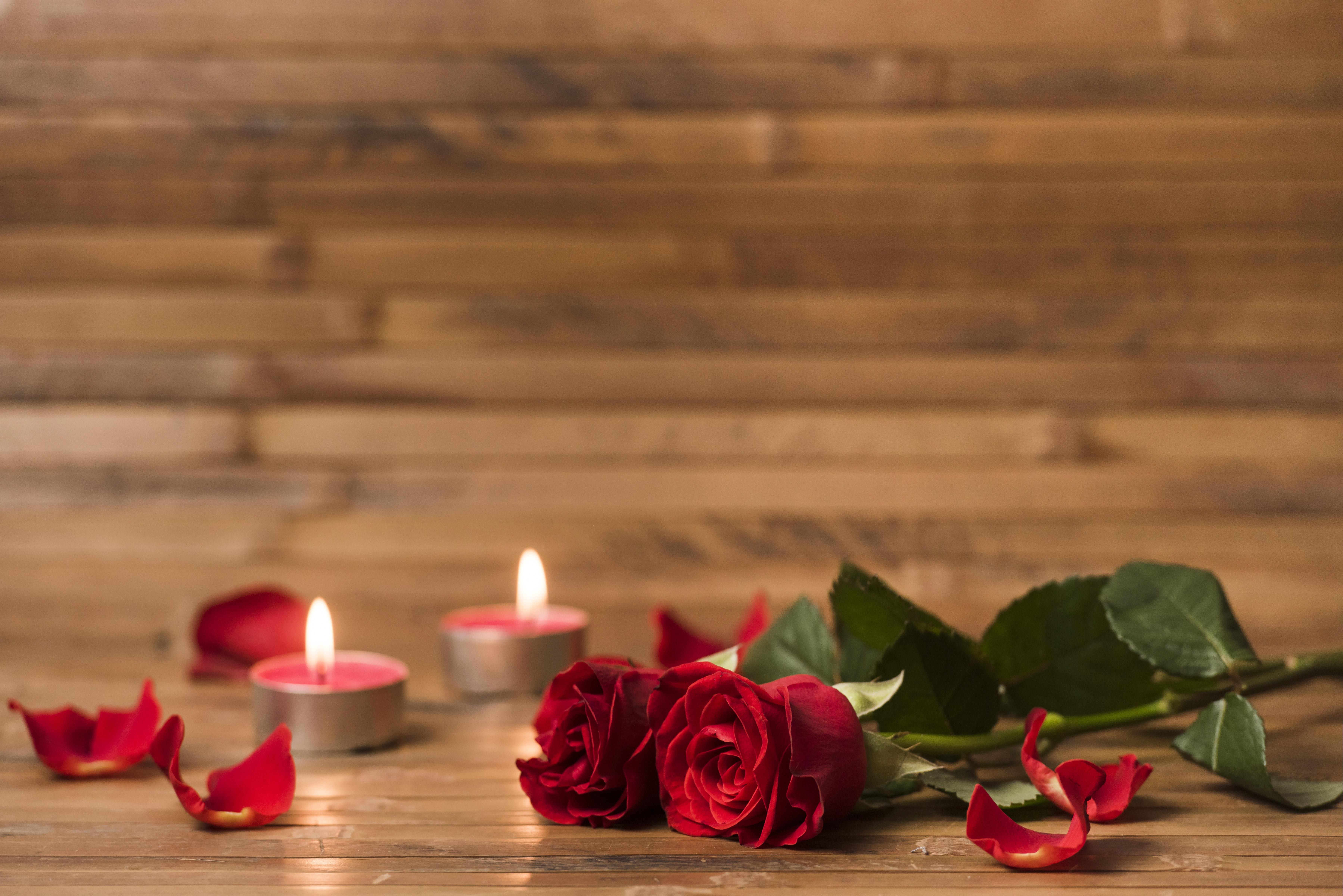 Valentine's day - pink roses and candle decoration 2K wallpaper download