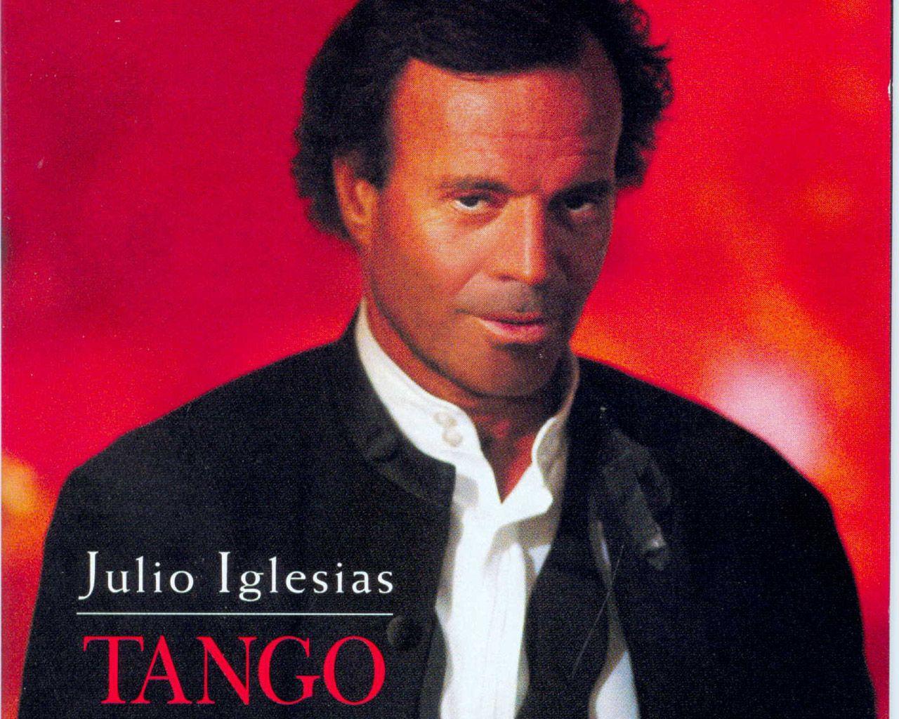 Хулио иглесиас песни. Хулио Иглесиас 2020. Iglesias Julio "Tango". Хулио Иглесиас рост. Фильм Julio Iglesias.