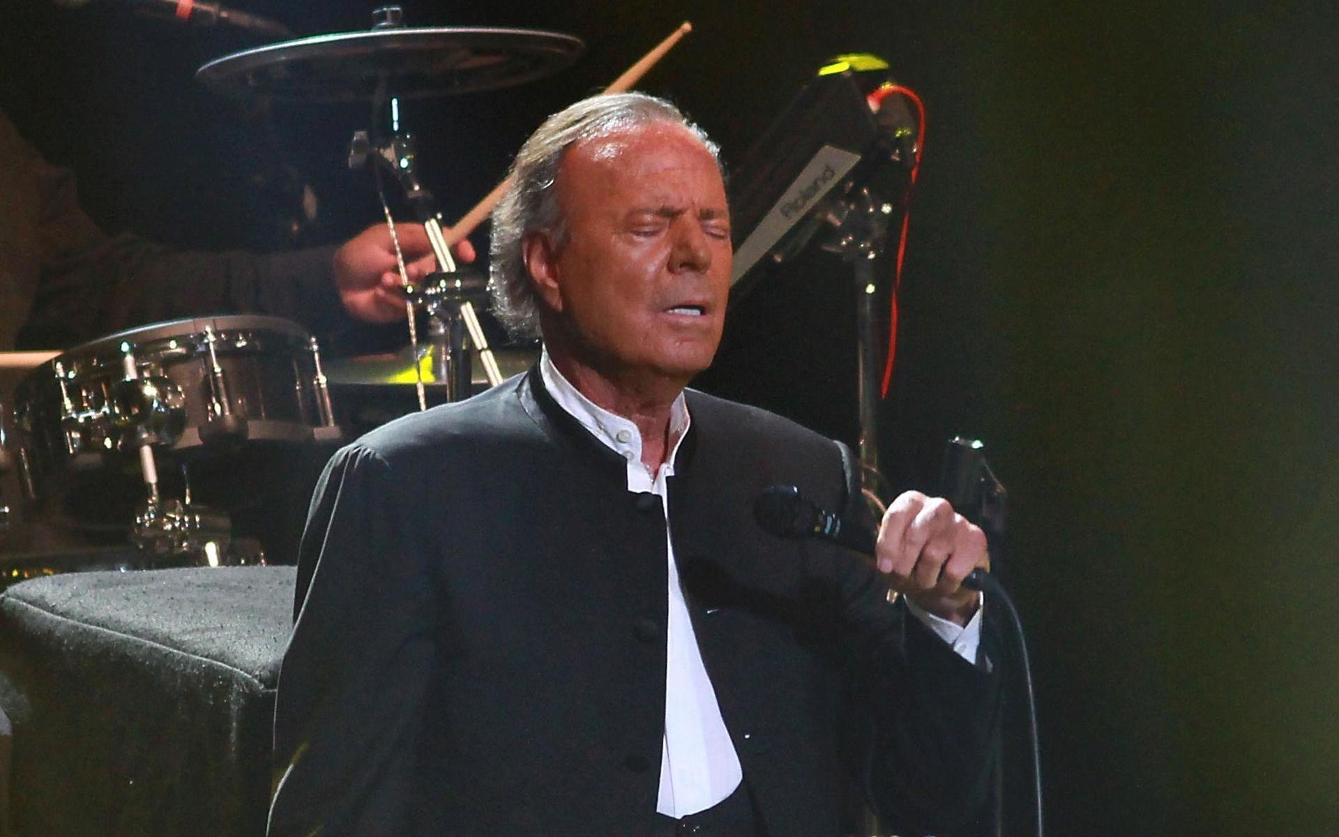 Julio Iglesias City, September 9 28 2019 At Revel Resort