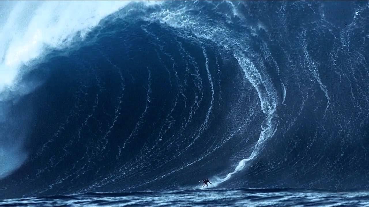 Giant Surfing Waves Wallpaper