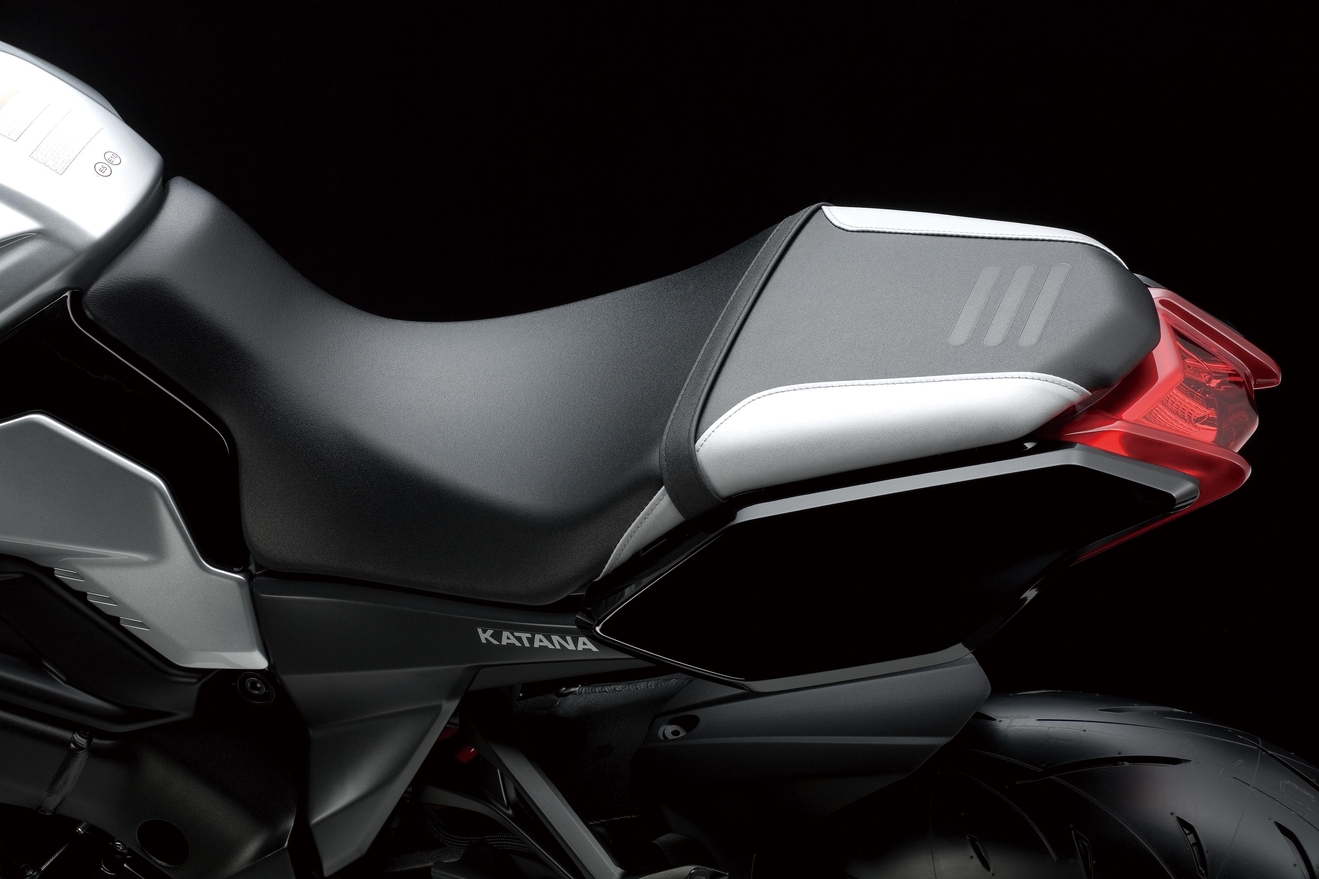 New Suzuki Katana. Razor sharp Japanese beauty impresses