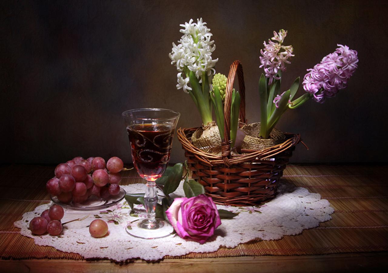 Wallpaper Wine Roses Grapes Flowers Wicker basket Food Table