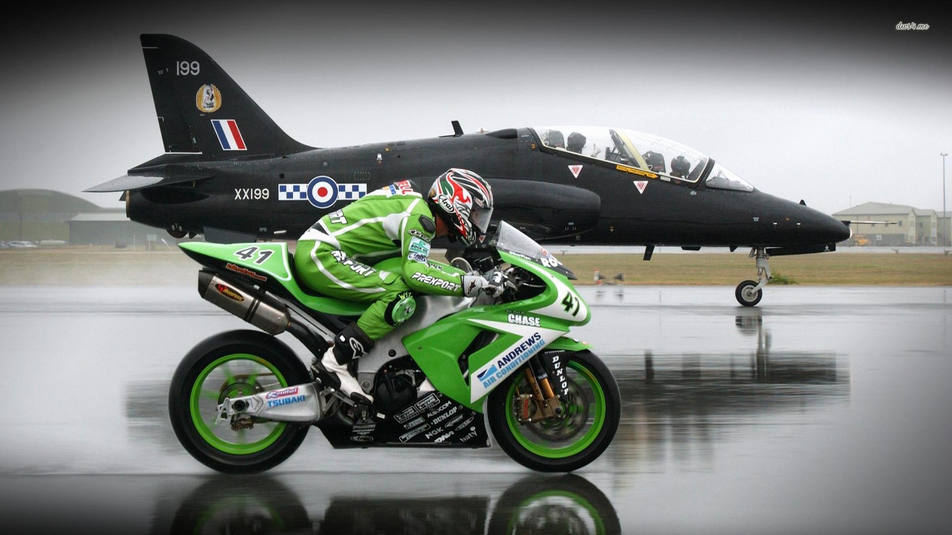 MTT Turbine Superbike racing jet wallpaper wallpaper