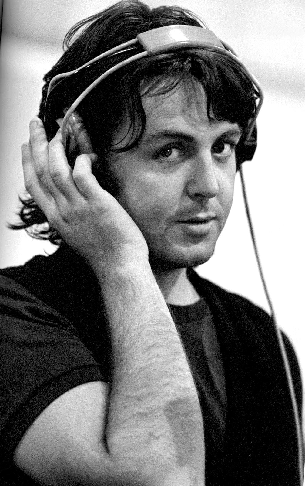 Download Paul Mccartney Image [1006x1600]. Paul McCartney
