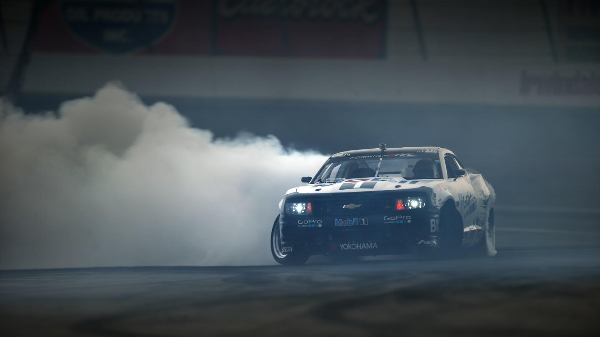 Racing Car Smoke Wallpapers Wallpaper Cave