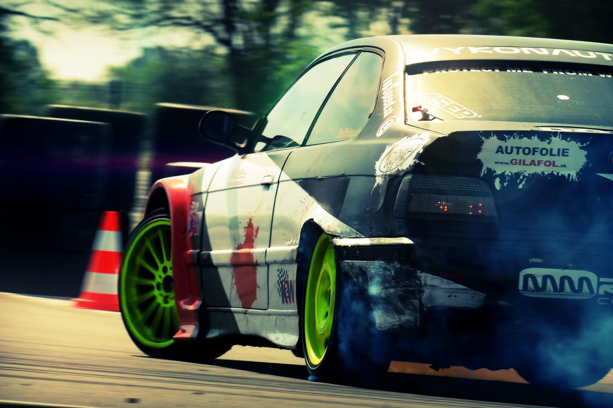 Drifting Cars Wallpaper