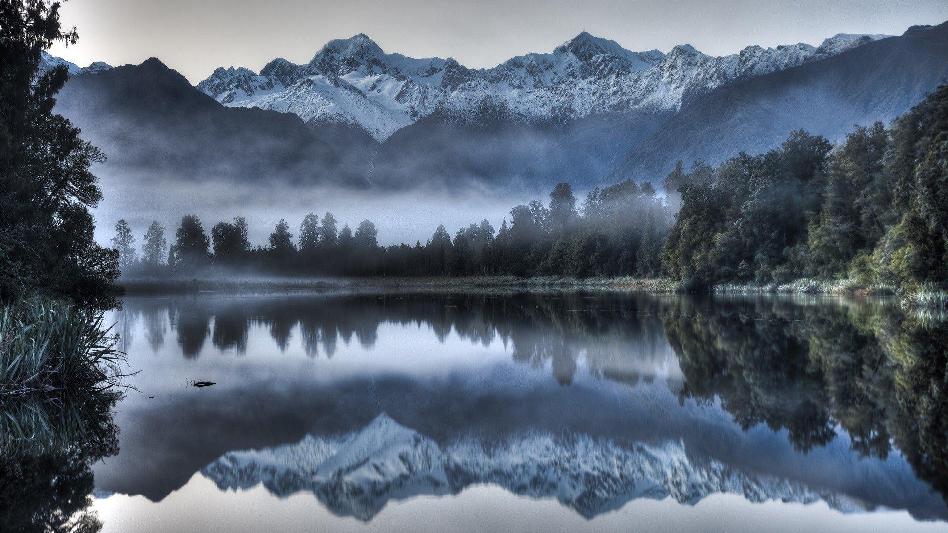 Reflections on Lake Matheson New Zealand HD wallpaper