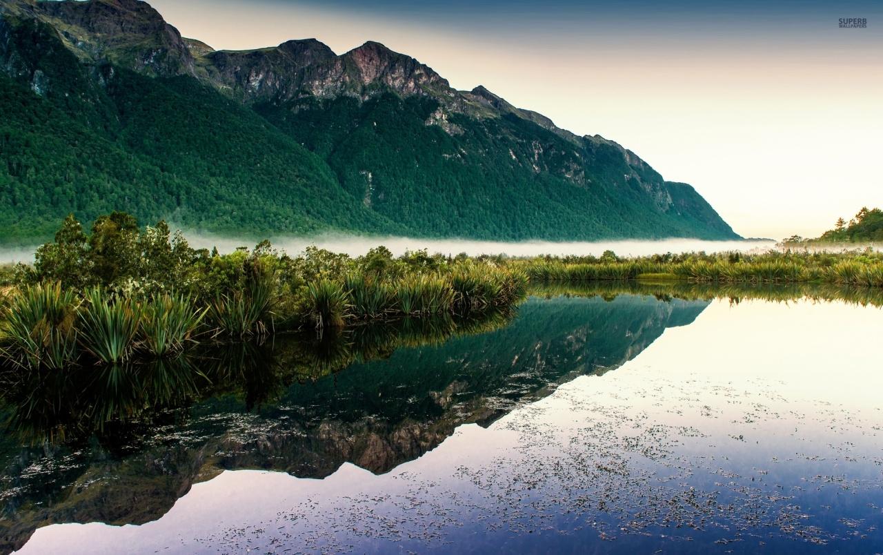 Mountain & Lake New Zealand wallpaper. Mountain & Lake New Zealand