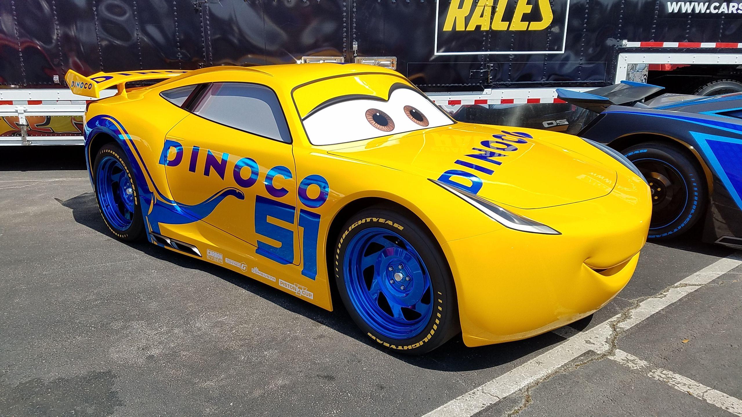 Cruz Ramirez cars 3 Dinoco. Disney Characters. Cruz