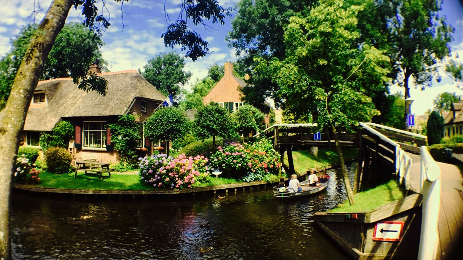 Giethoorn magical village with mystical feel in Holland