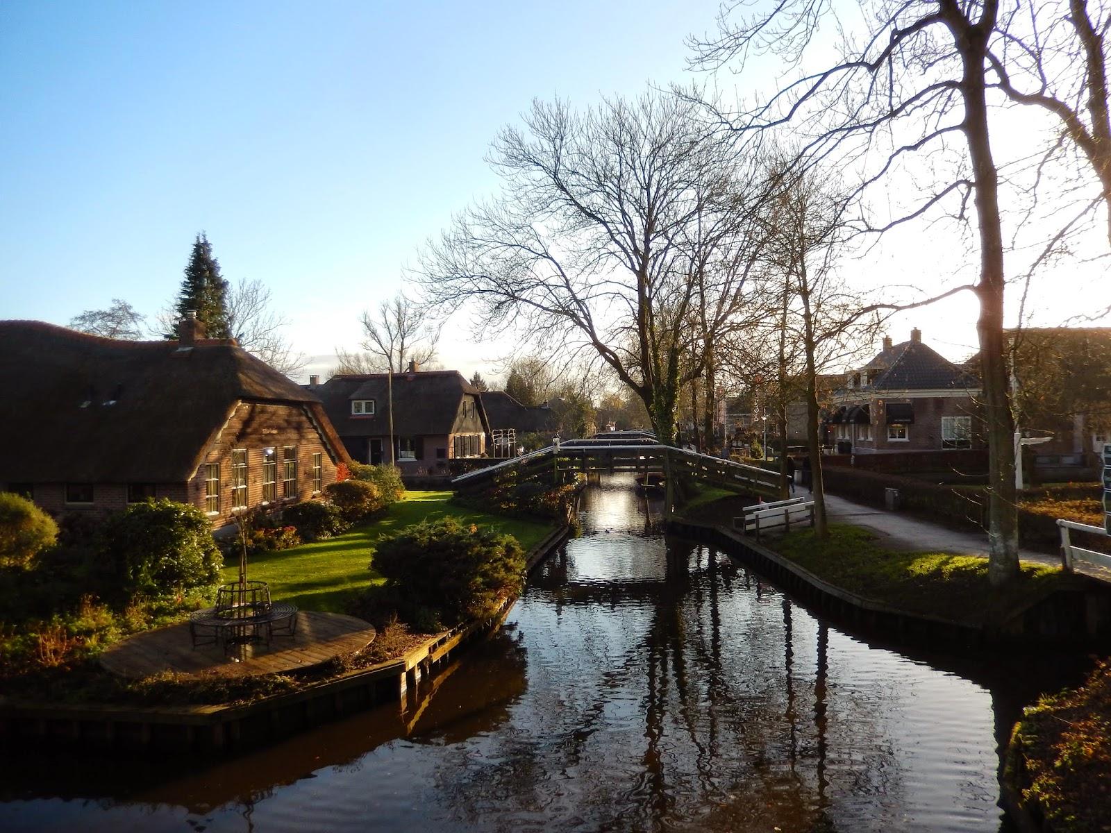 Giethoorn Village (Venice of the North) (Netherlands