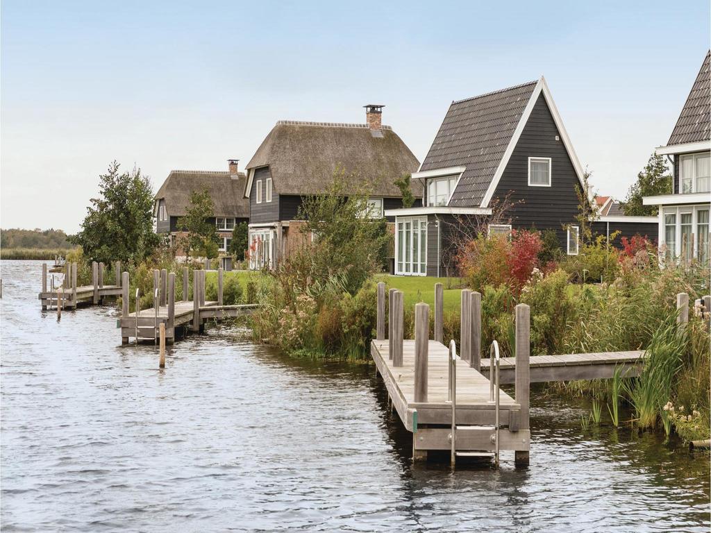 Holiday Home Bodelaeke Grote Wiedenwoning, Giethoorn, Netherlands