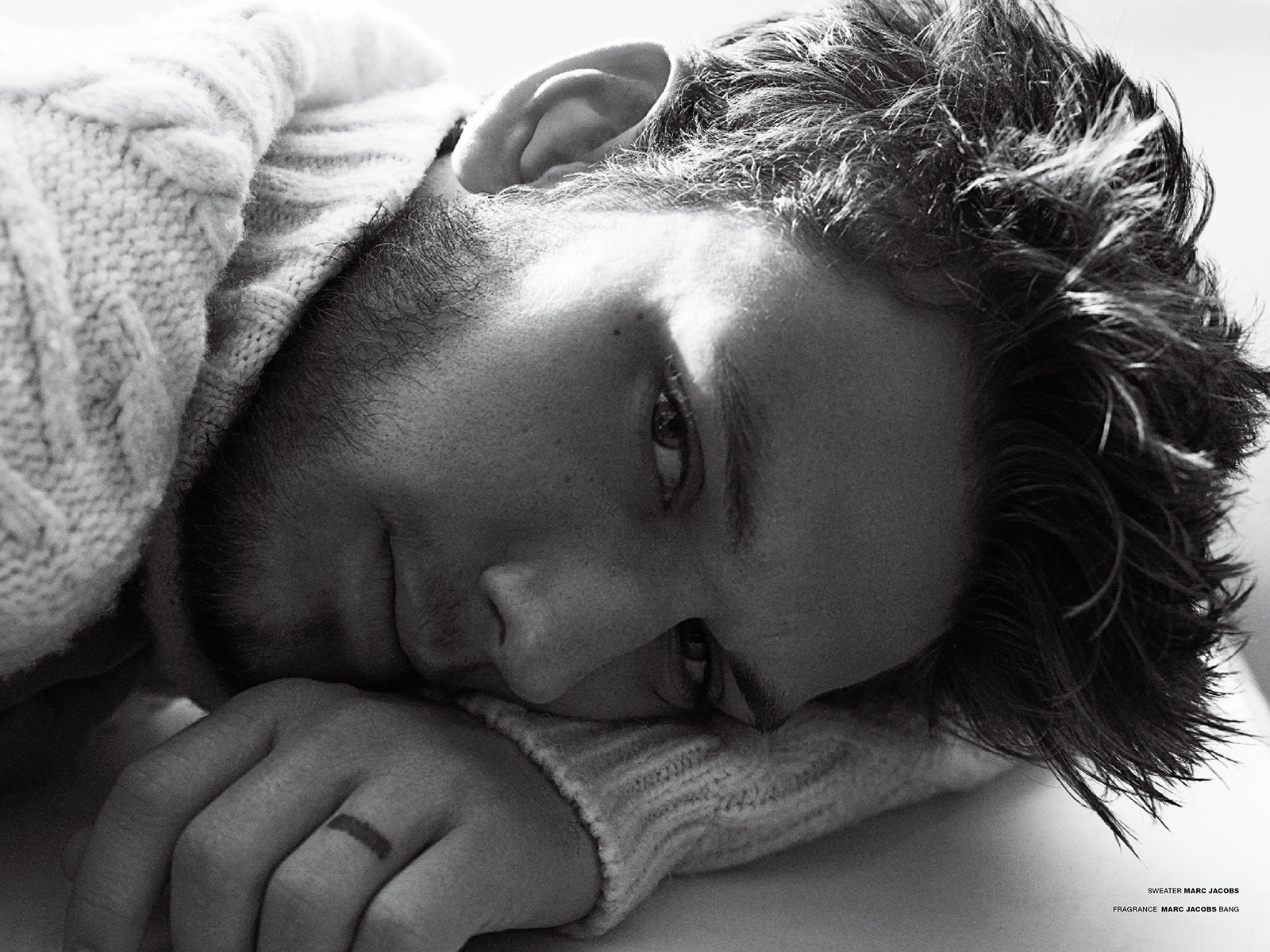 Alex Pettyfer wallpaper and image, picture, photo