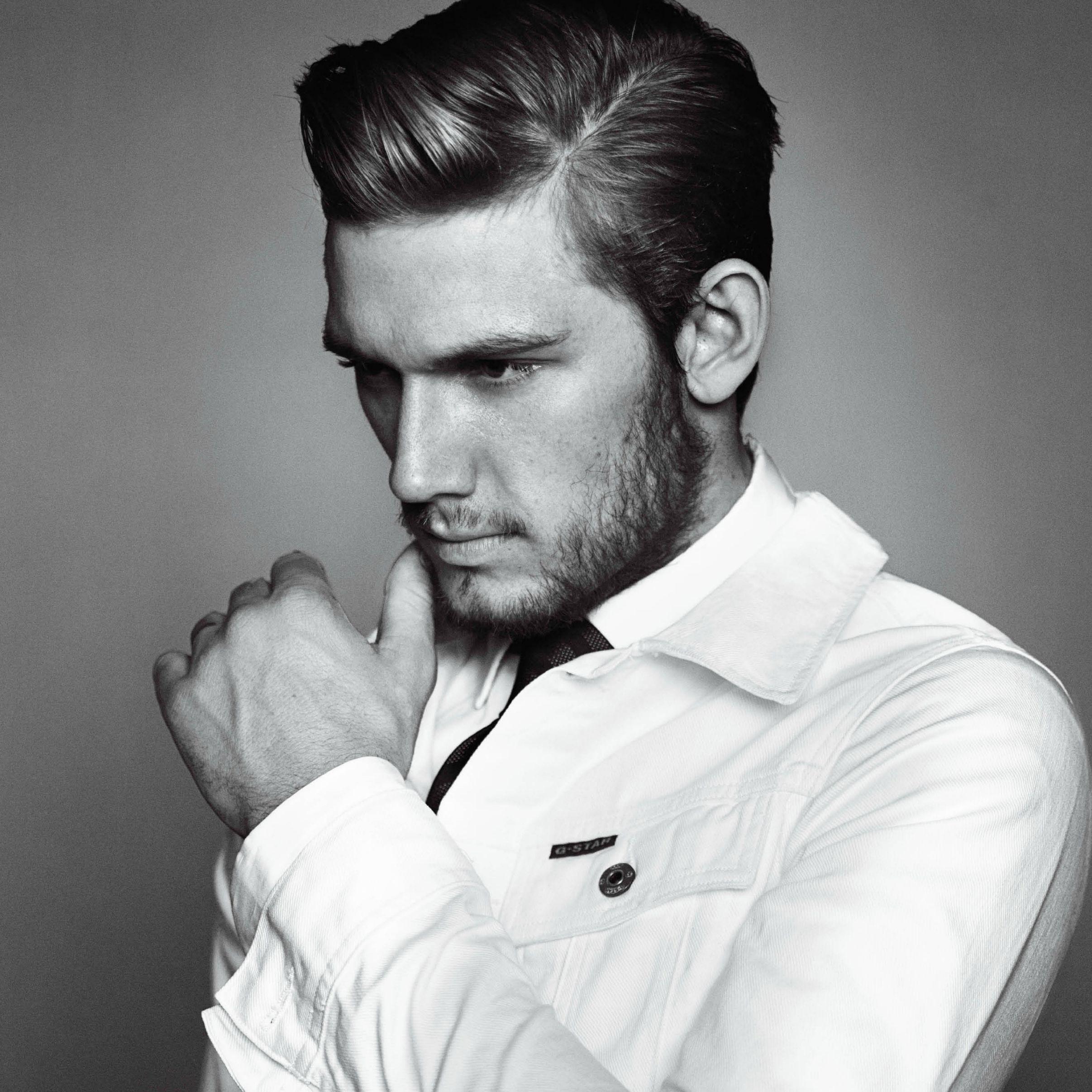 Alex Pettyfer Wallpapers - Wallpaper Cave