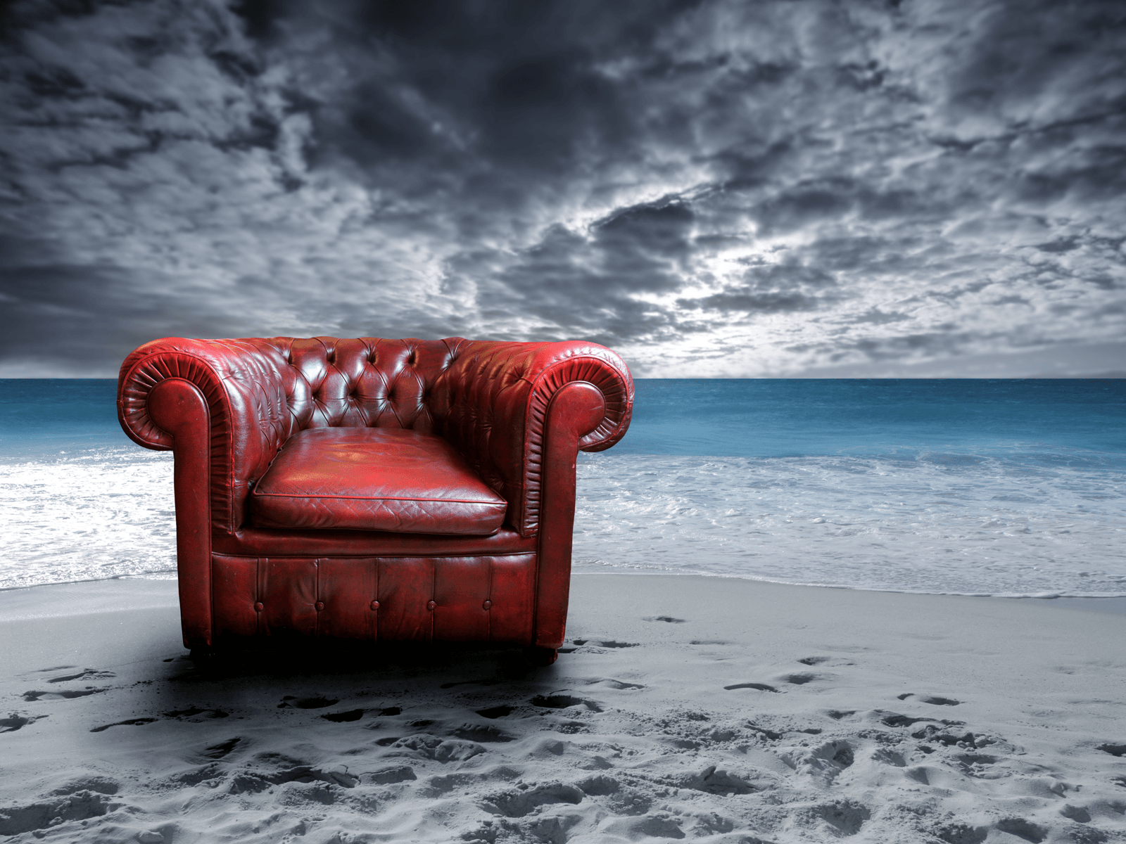 Beach with Chairs Desktop Wallpaper