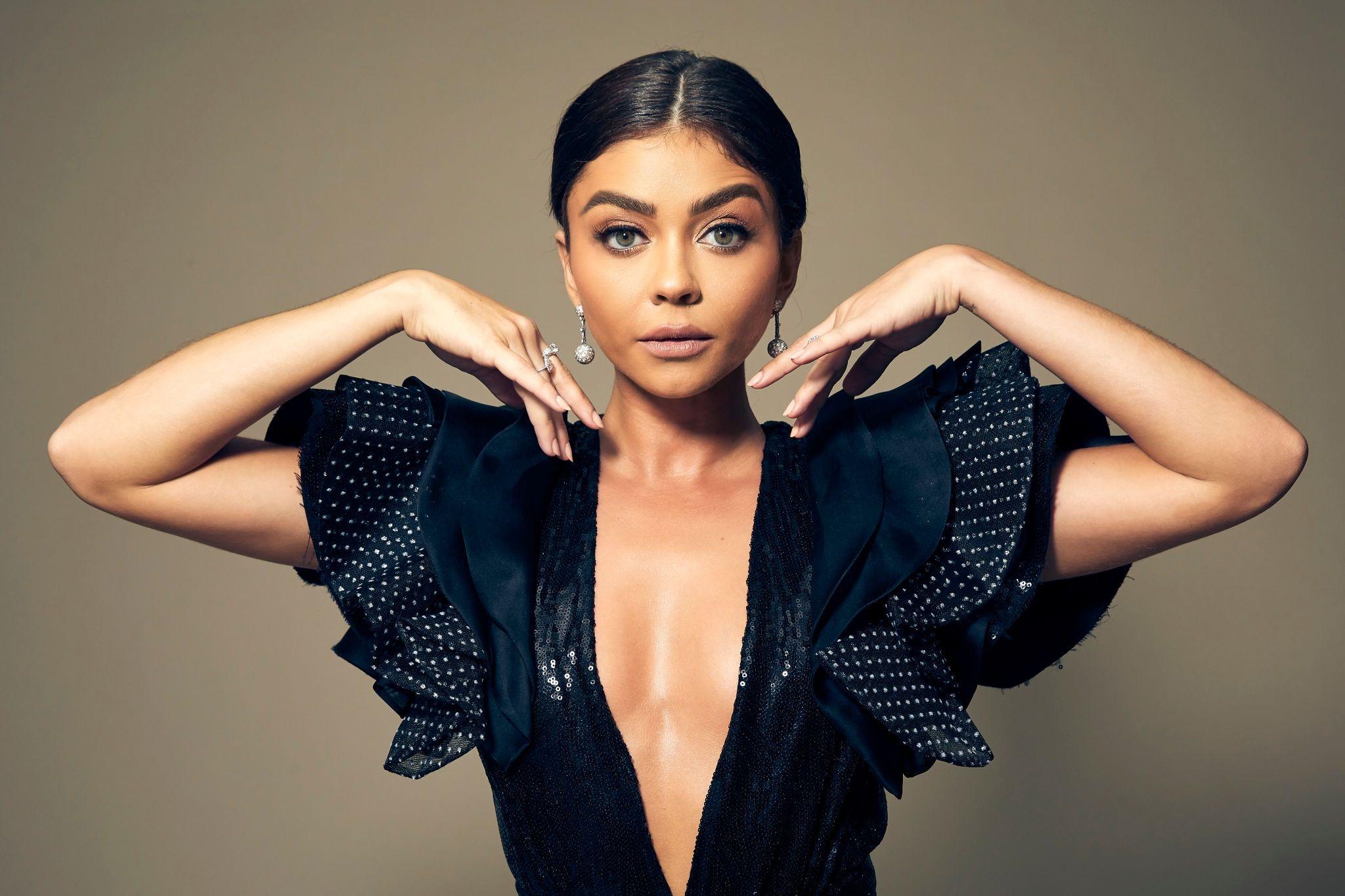 Sarah Hyland Cmt Music Awards, HD Celebrities, 4k Wallpaper, Image