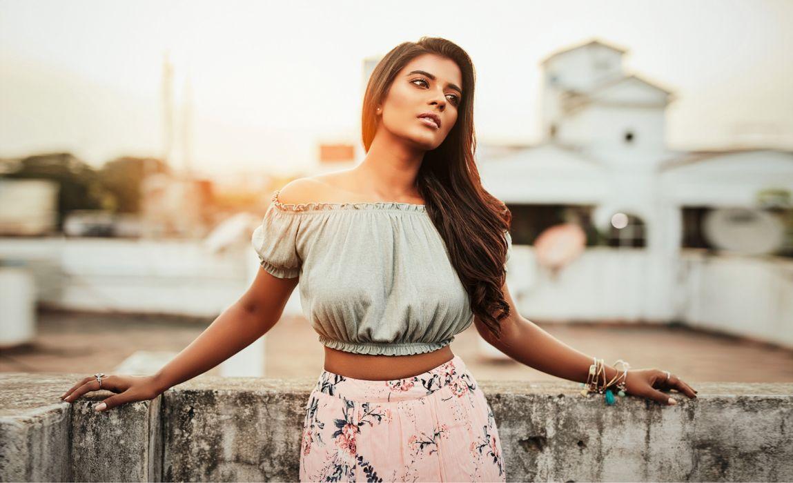 Aishwarya Rajesh 1 wallpaperx1170