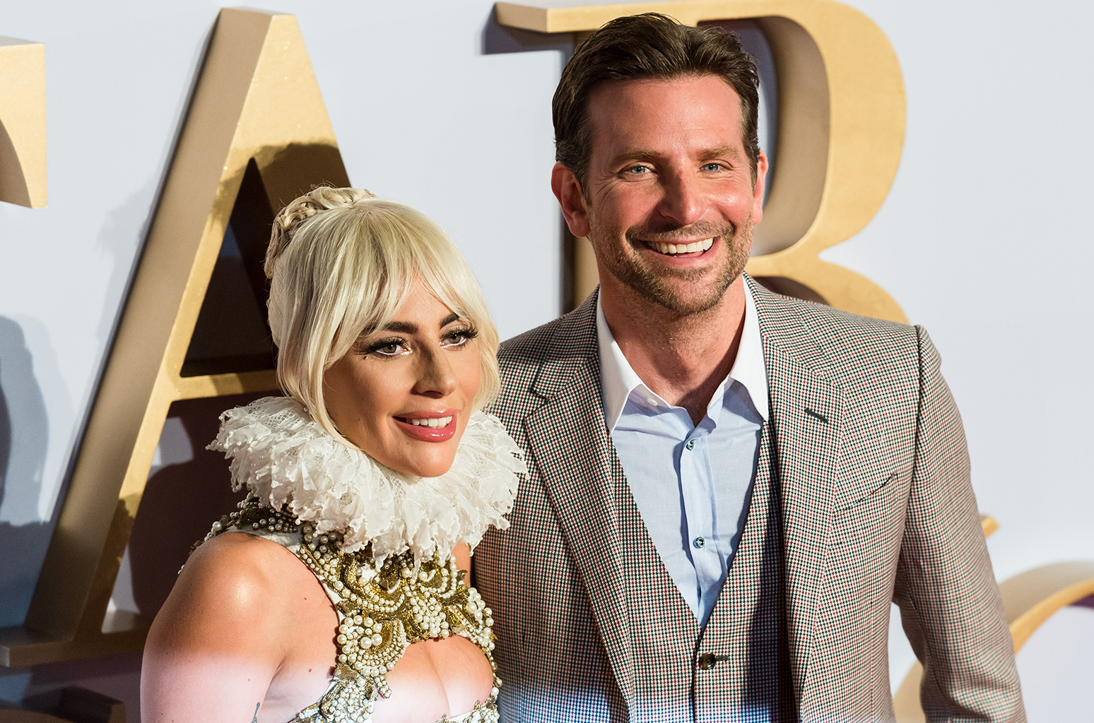 Lady Gaga, Bradley Cooper Shallow Wallpapers
