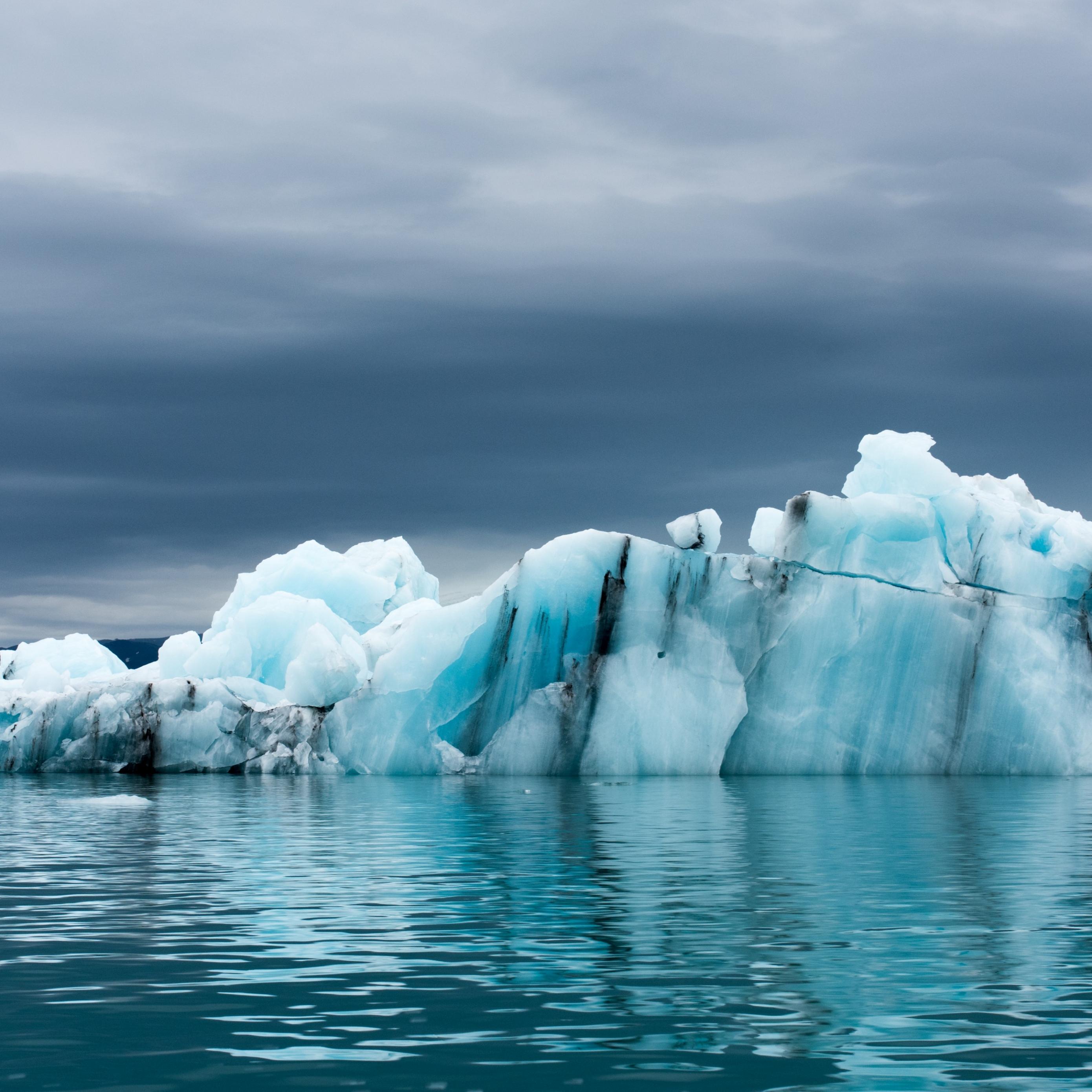 Download Antarctica, iceberg, ocean, 5k Apple iPad Air
