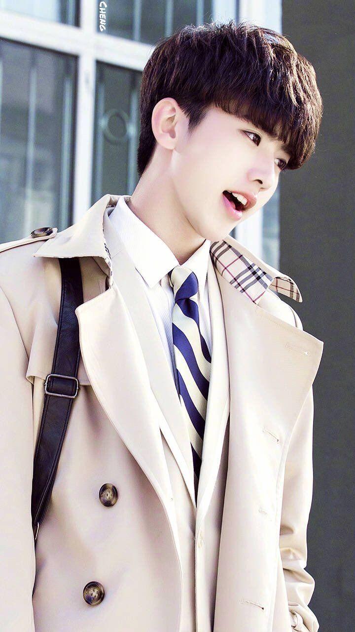 蔡徐坤 Cai Xukun 偶像练习生 偶像練習生 Idol Producer 2018. Chinese