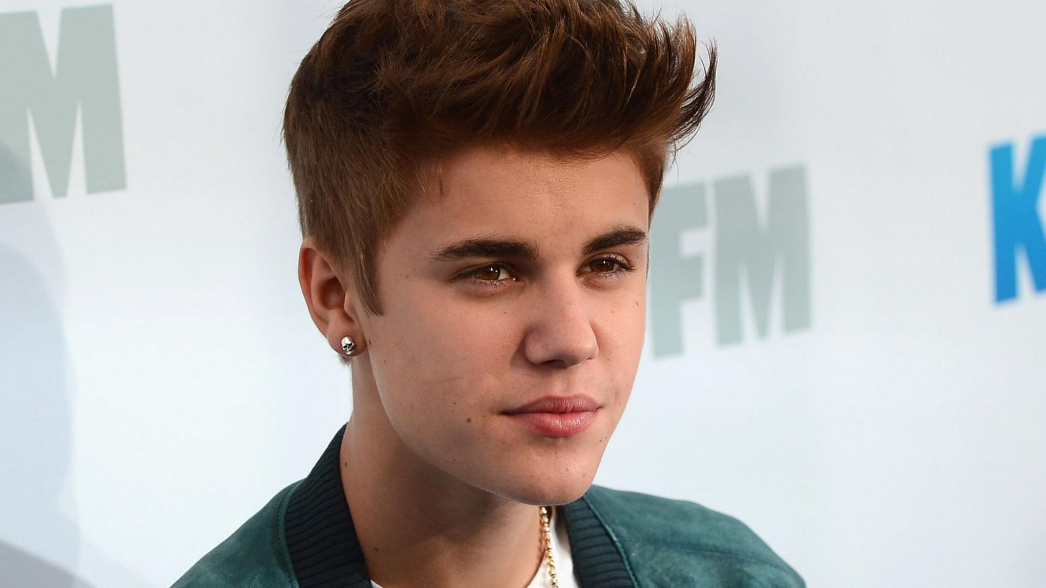 Justin Bieber sued for $000 for allegedly destroying a mobile