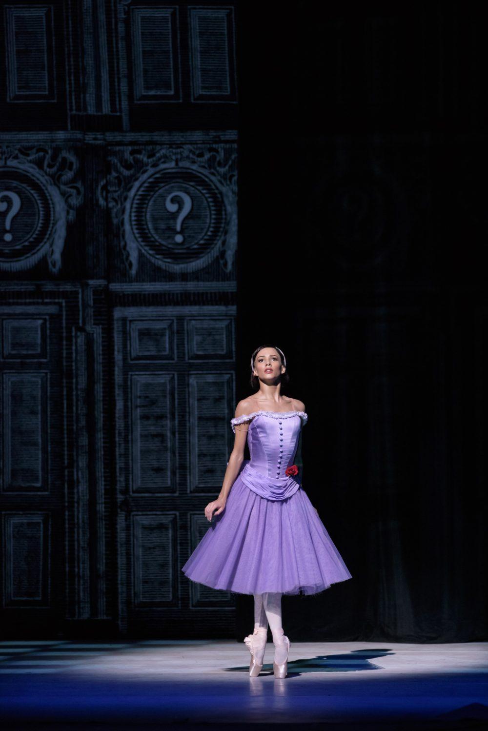 Royal Ballet Principal Dancer Francesca Hayward To Star In 'Cats