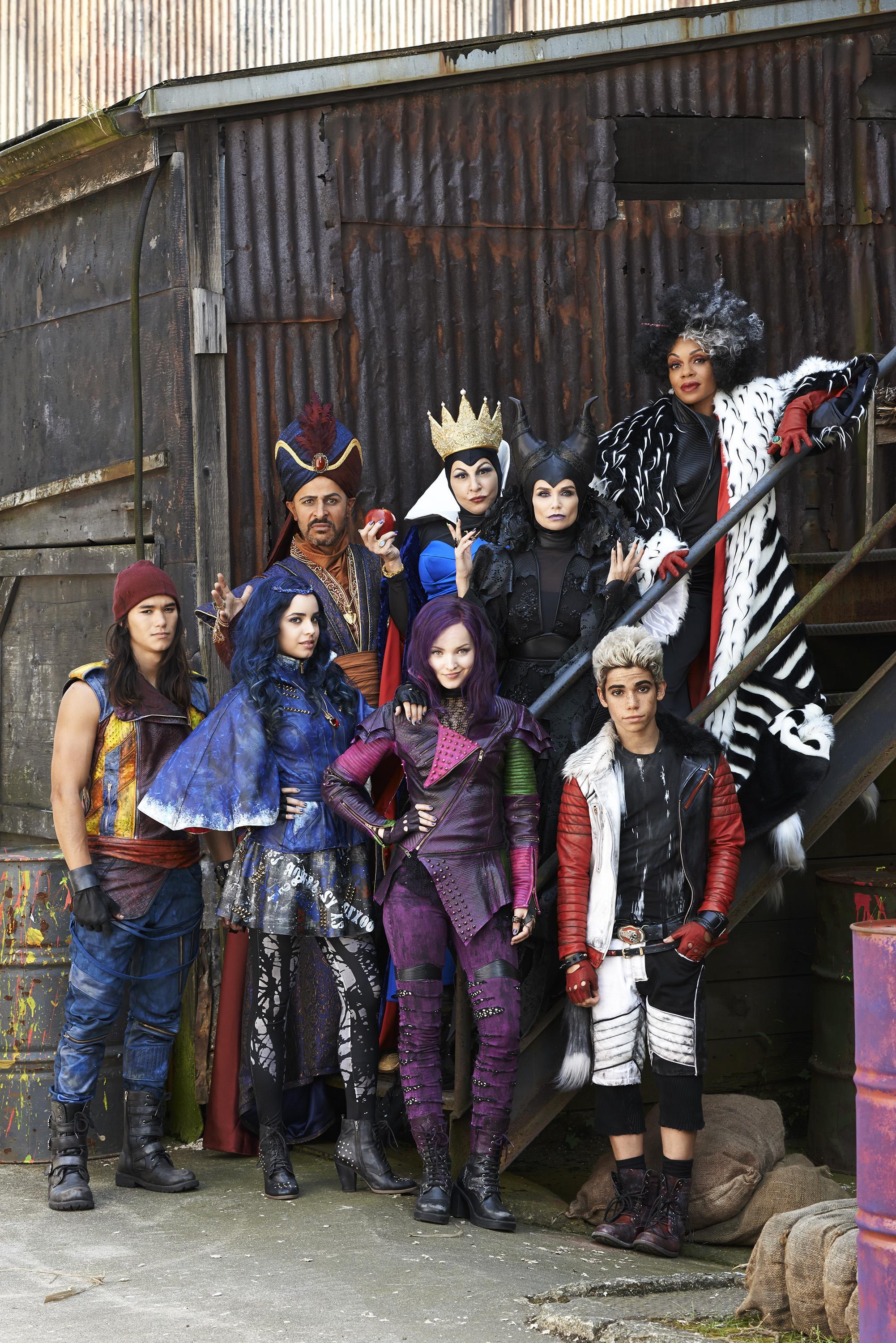 Descendants (TV Movie 2015)
