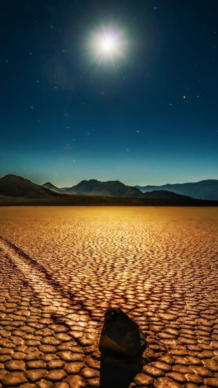 Desert Moon Wallpaper
