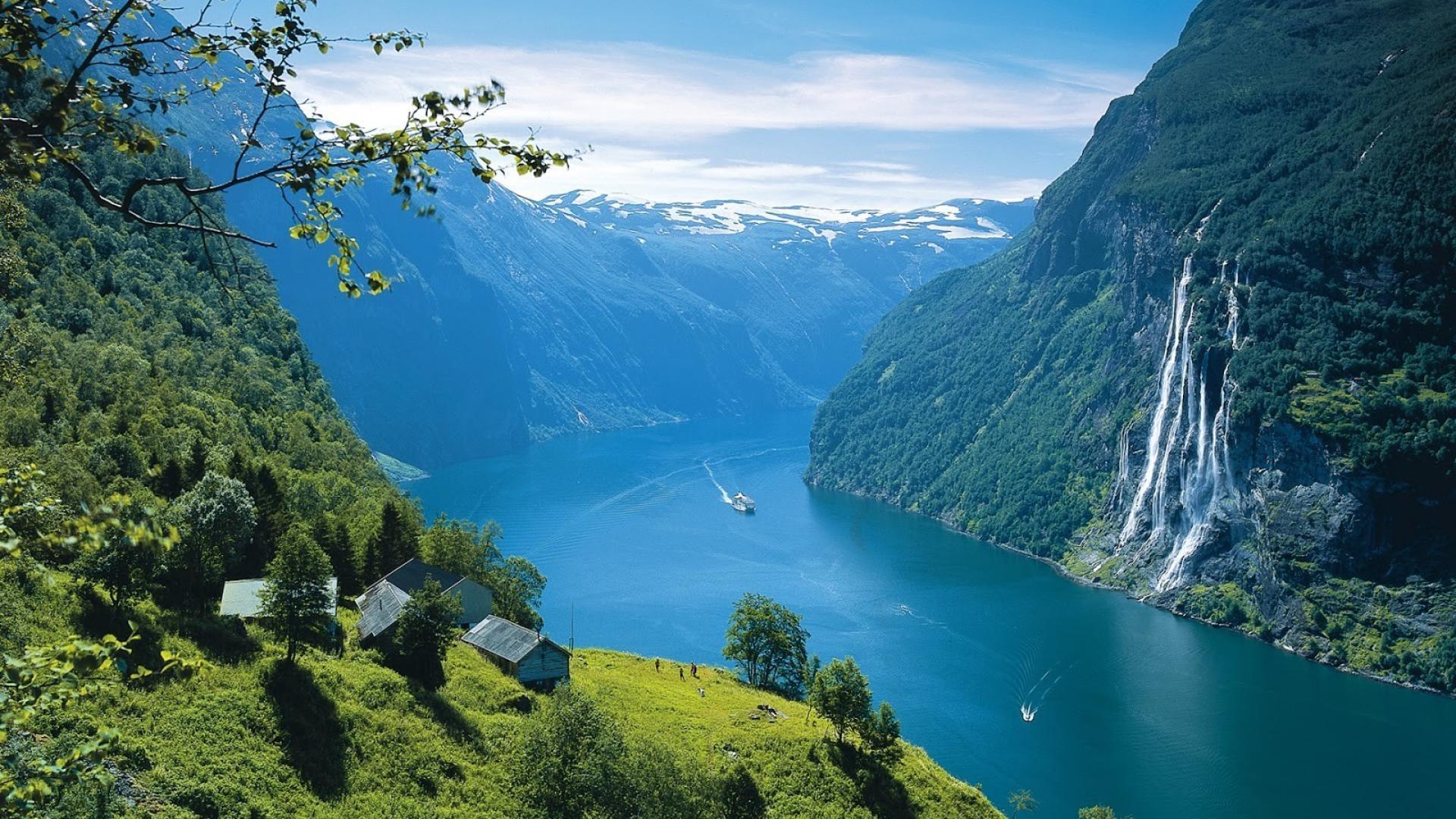 Forests hills norway silent fjord snowy peaks Wallpaper