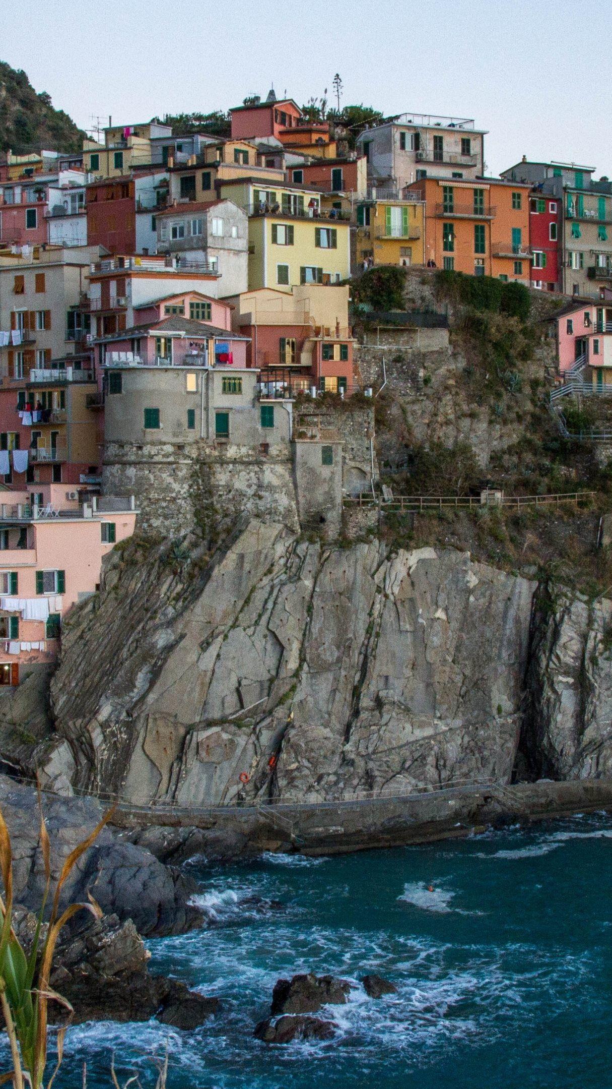 Manarola, Cinque Terre, Italy 4K UltraHD Wallpaper