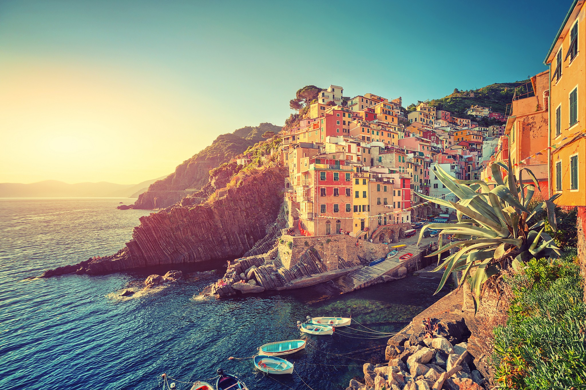 #cityscape, #landscape, #boat, #Italy, #sea, #Cinque Terre