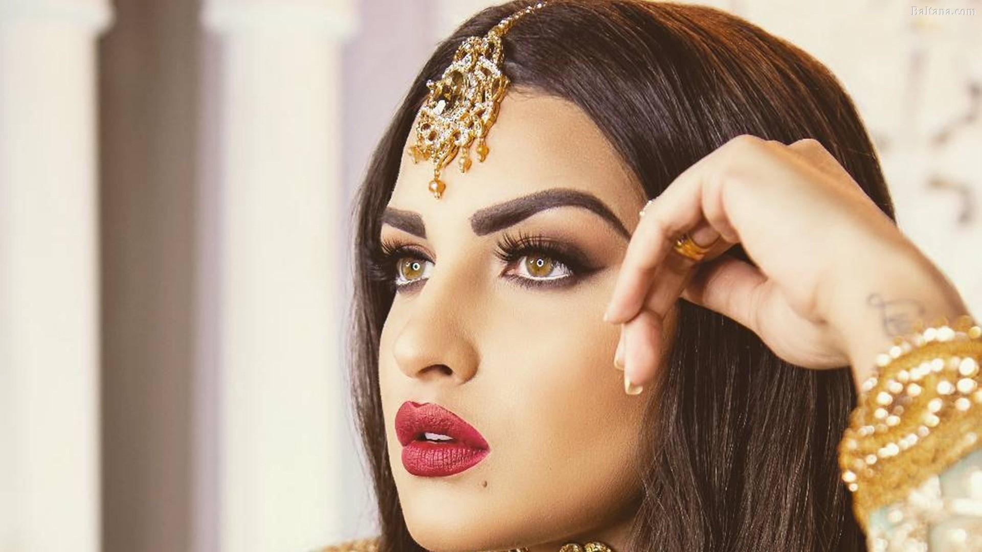 Himanshi Khurana Beautiful wallpaper