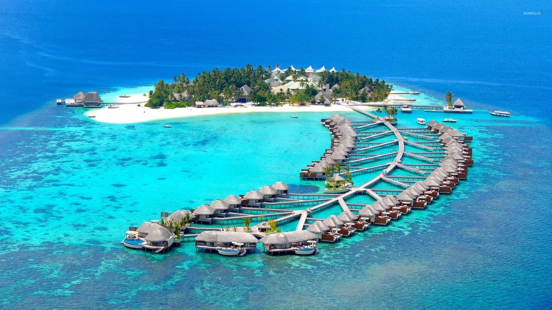 Maldives Island Resorts Wallpaper