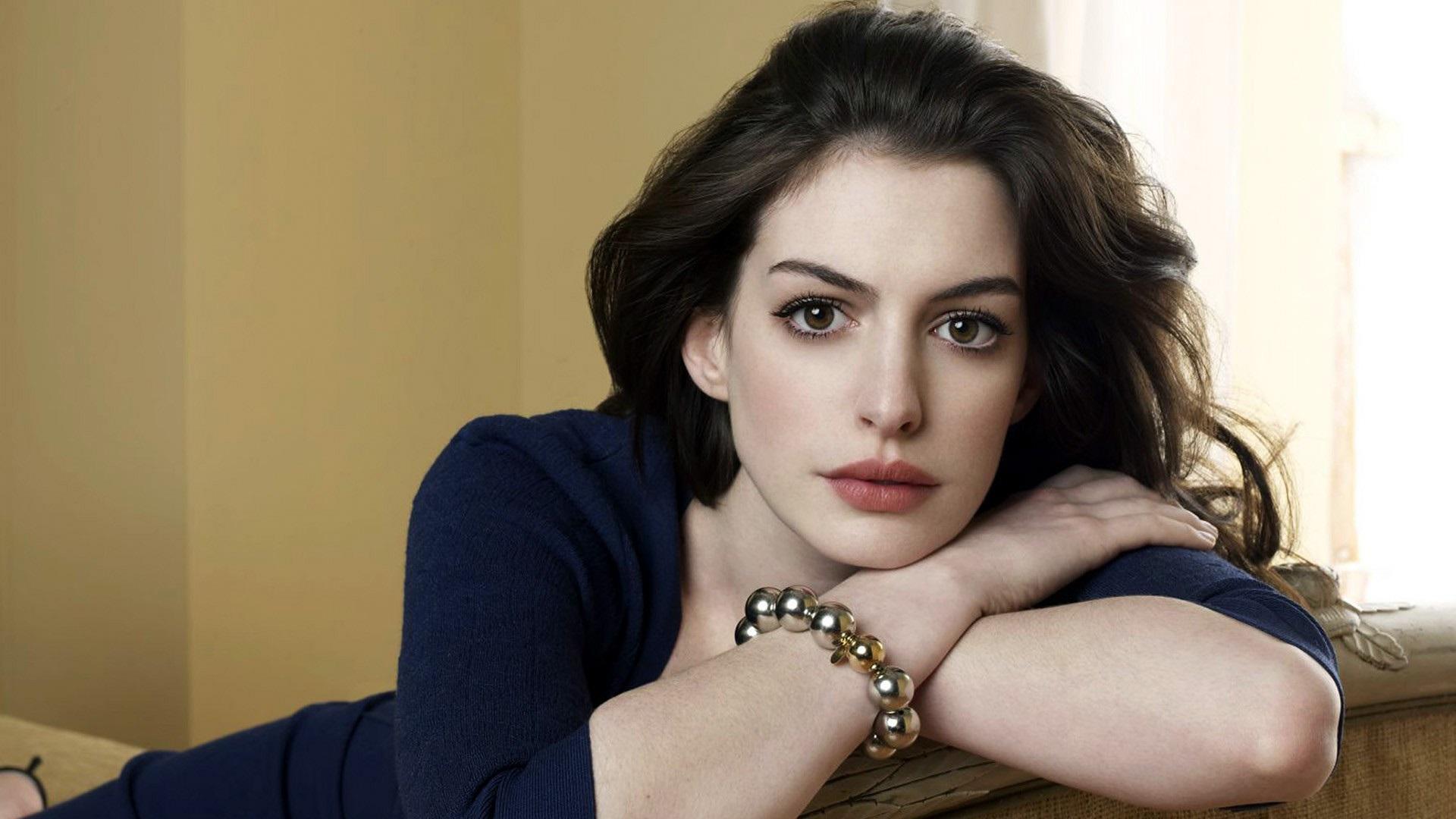 Wallpaper Anne Hathaway 06 1920x1080 Full HD 2K Picture, Image