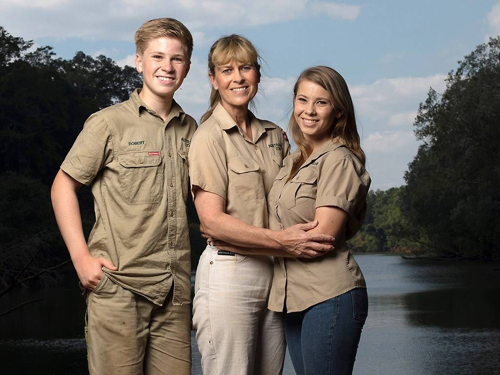Crocodile Hunter' Steve Irwin's family returning to TV